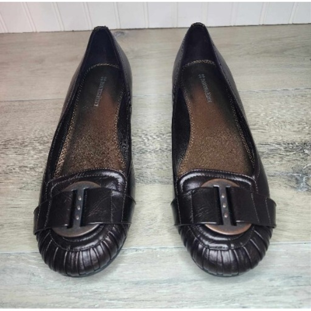 Naturalizer MARICEL Women Black Low Wedge Shoes Size 9.5 M Toe‎ Medallion